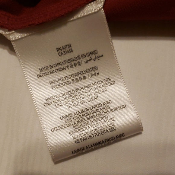 BCBGMAXAZRIA Elegant Red One-Shoulder Top - Picture 7 of 8